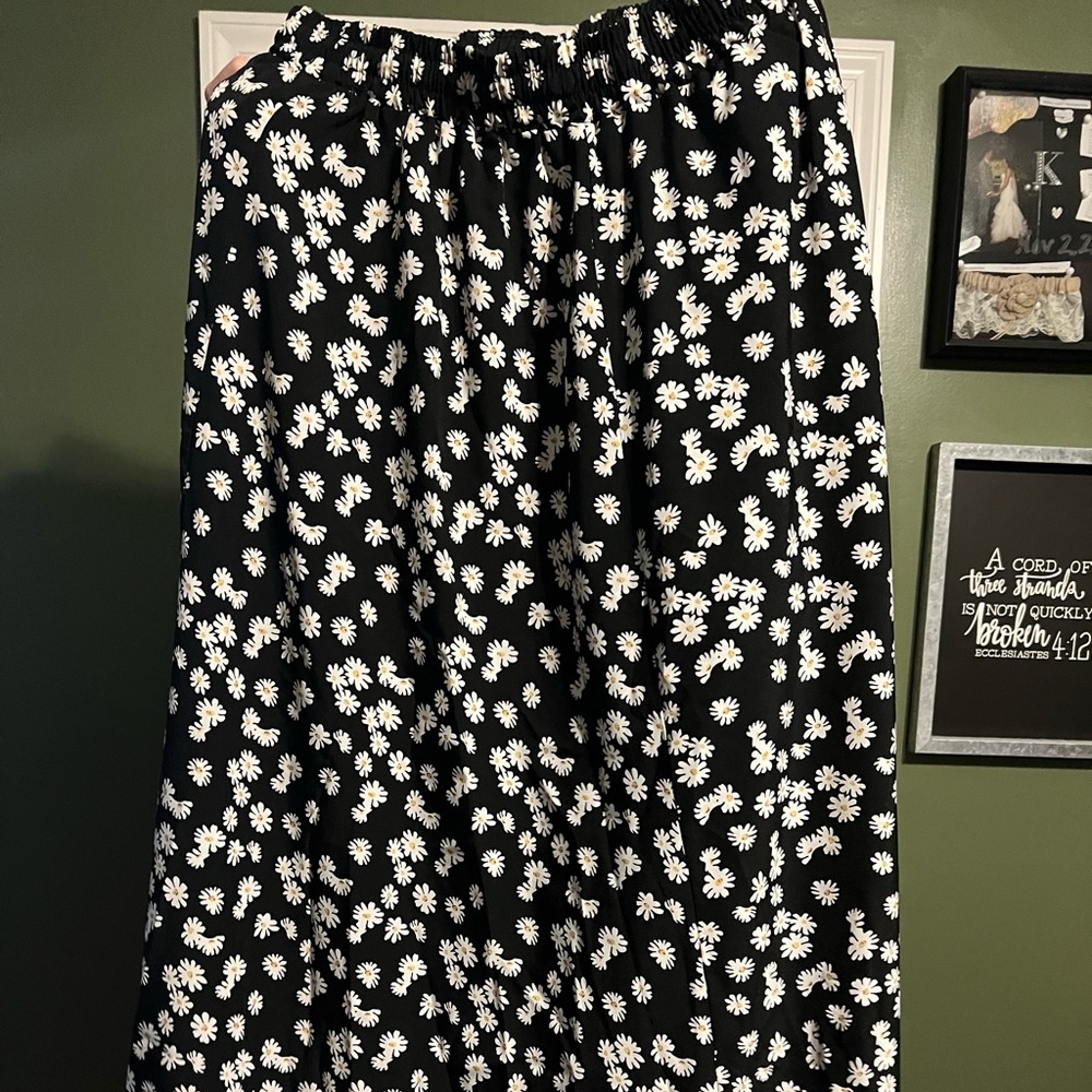Daisy maxi skirt